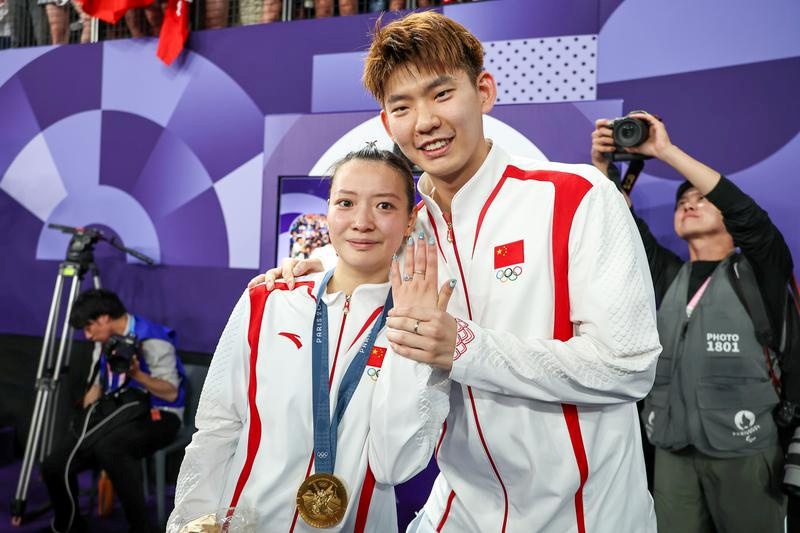 黄雅琼回应夺冠后被现场求婚，郑思维：就我俩不知道，他们都知道