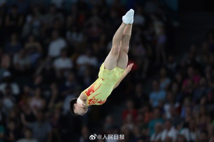 王梓赛男子蹦床银牌