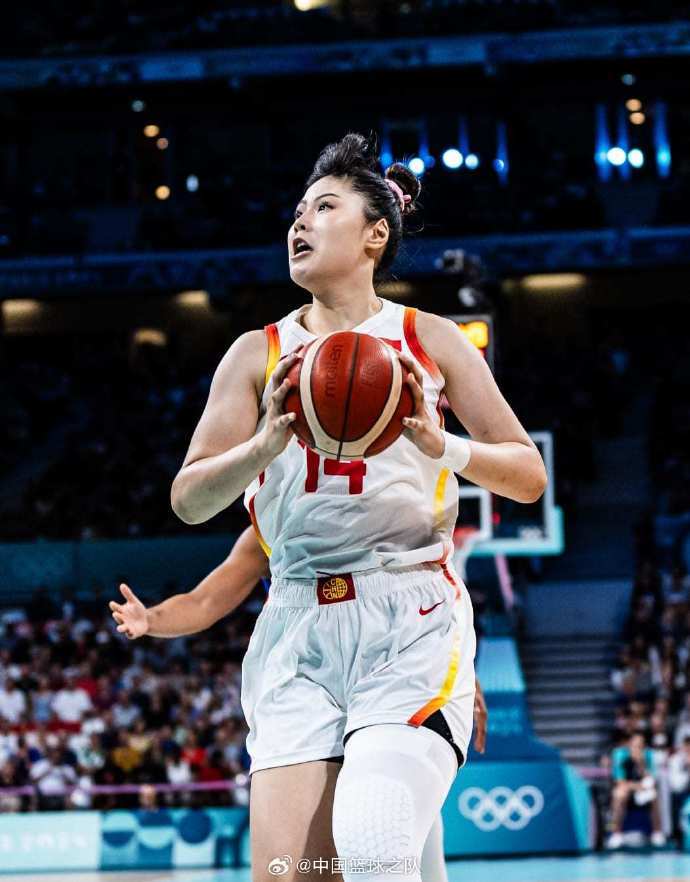 恭喜!中国女篮以80:58大胜波多黎各队 恭喜!中国女篮以80:58大胜波多黎各队