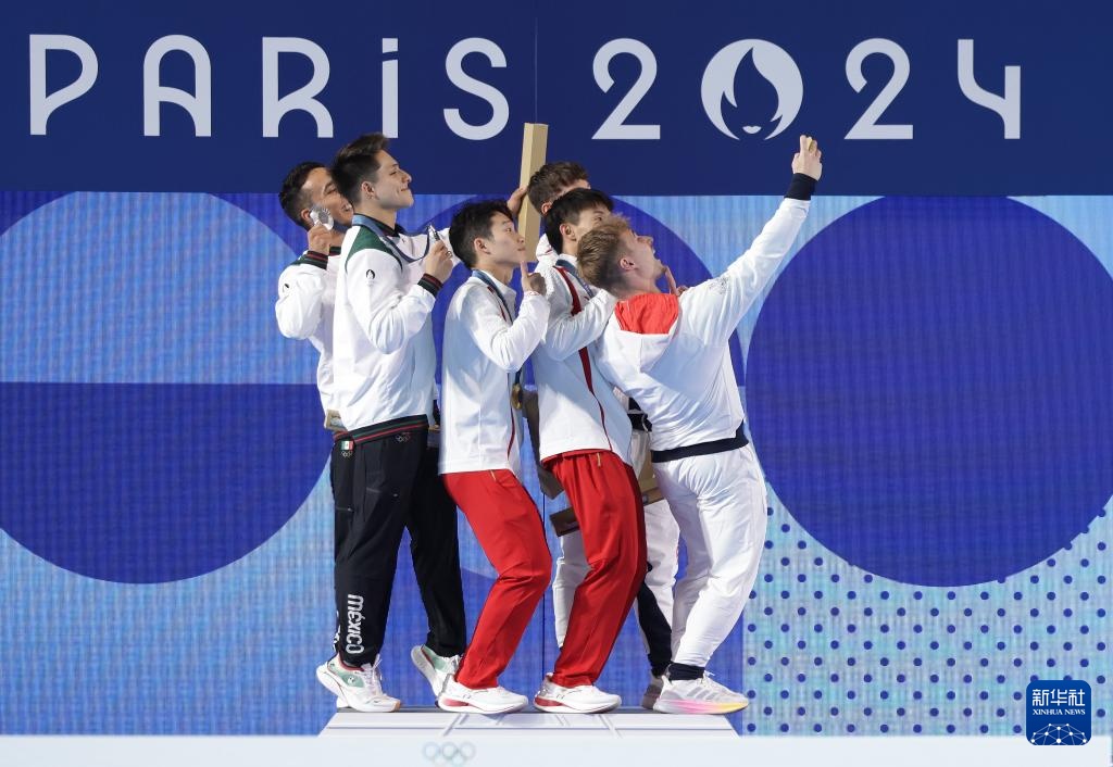 巴黎奥运会 | 跳水——男子双人3米板：中国选手龙道一/王宗源夺得金牌