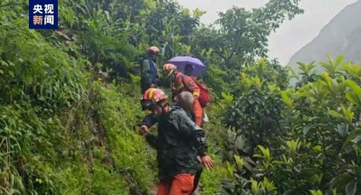 四川甘孜康定“8·03”特大山洪泥石流灾害 已转移安置群众939人