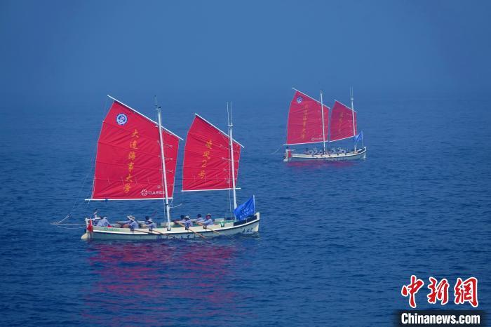 大连海事大学凌风远航队圆满完成横渡渤海航程