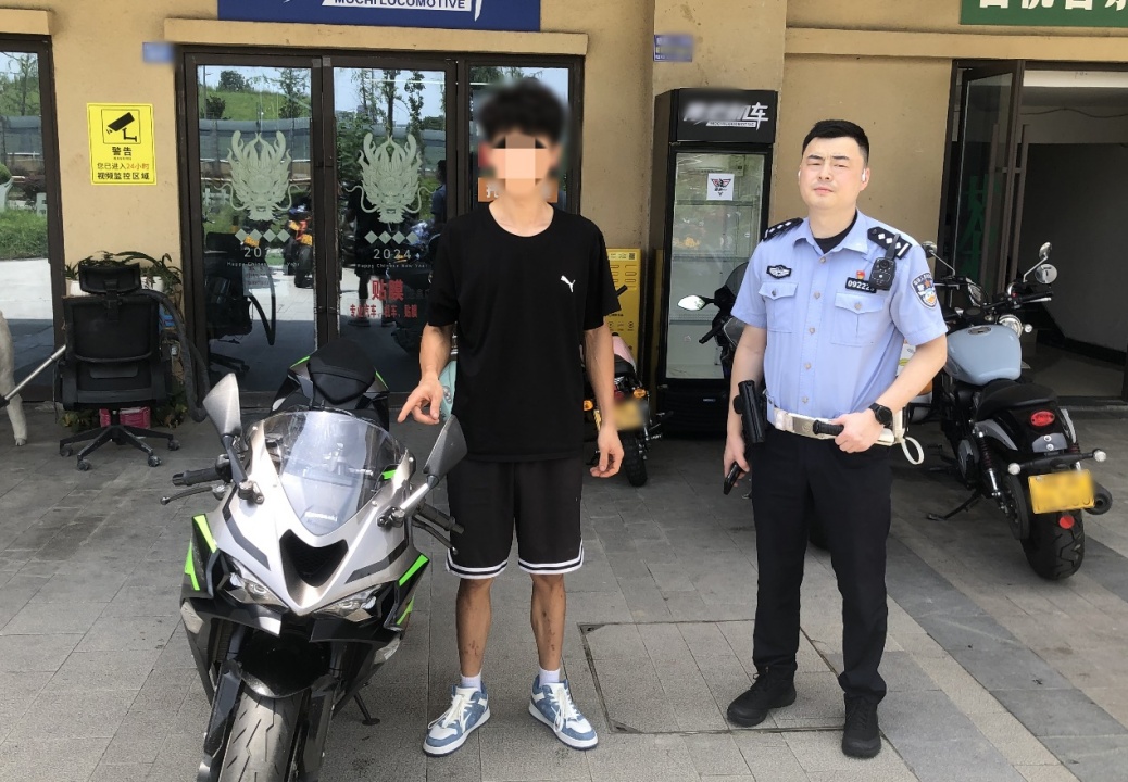 狂飙超速、翘头轰鸣、网上炫技！成都交警出手！