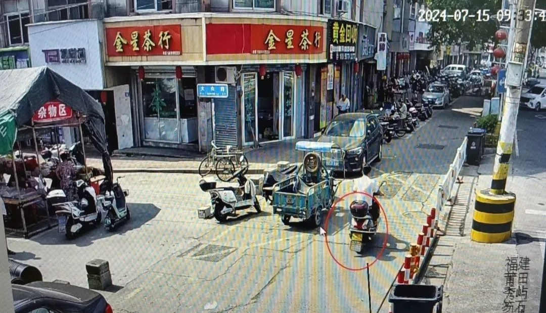 3年48条交通违法记录 罚款2300元