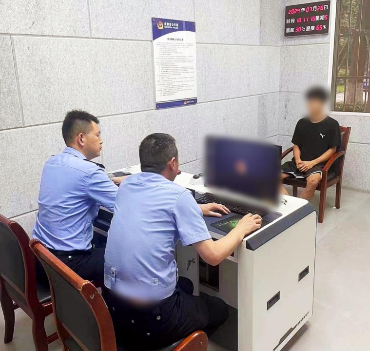 狂飙超速、翘头轰鸣、网上炫技！成都交警出手！