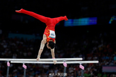 祝贺！邹敬园卫冕体操男子双杠金牌