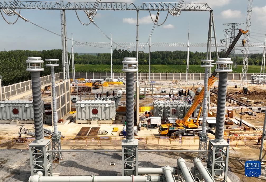 河北:雄安(北京西)1000千伏特高压变电站扩容工程施工正酣 河北:雄安(北京西)1000千伏特高压变电站扩容工程施工正酣