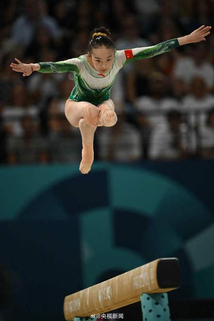奖牌再+1！周雅琴平衡木银牌