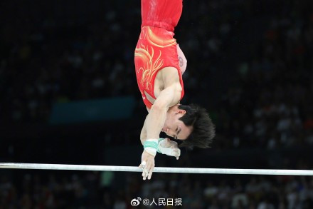 祝贺！张博恒体操男子单杠铜牌
