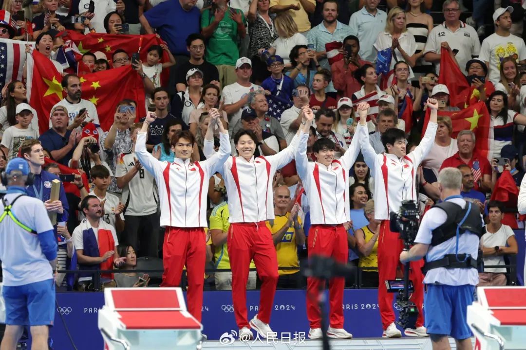 惊天逆转！中国队夺金，潘展乐冲上热搜