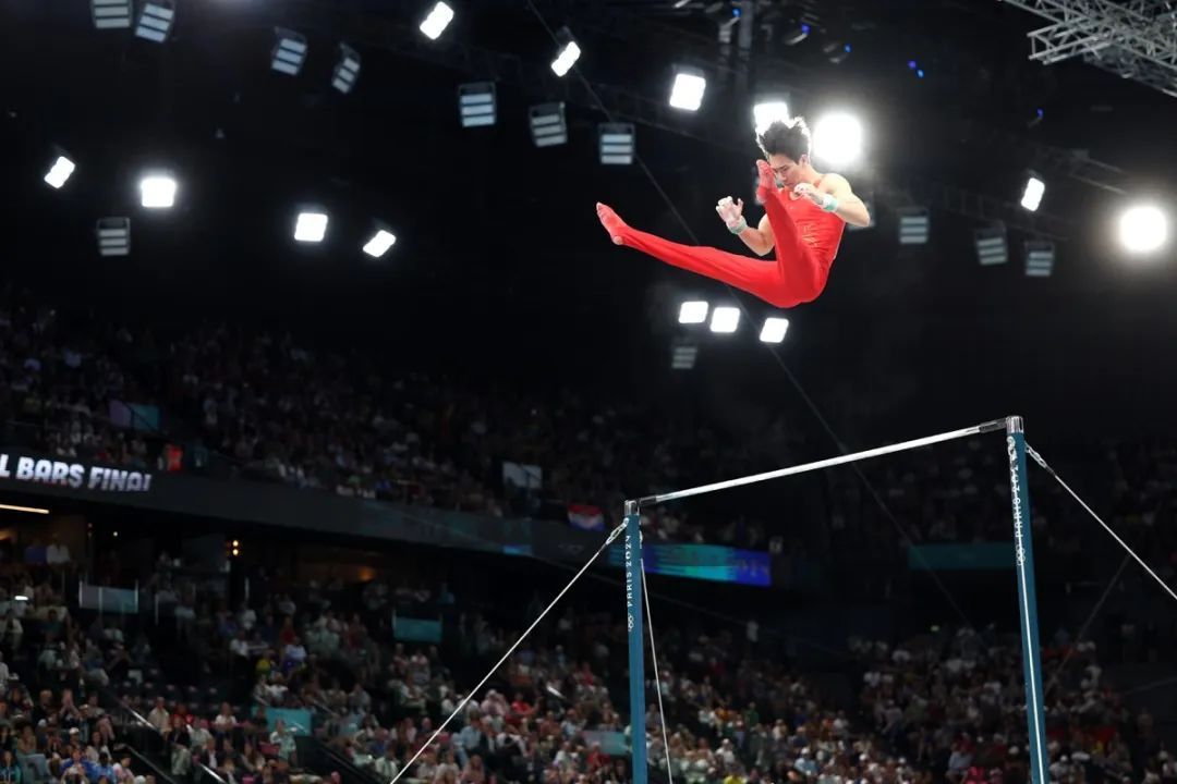 巴黎奥运会高清图集|张博恒体操男子单杠摘铜 巴黎奥运会高清图集|张博恒体操男子单杠摘铜