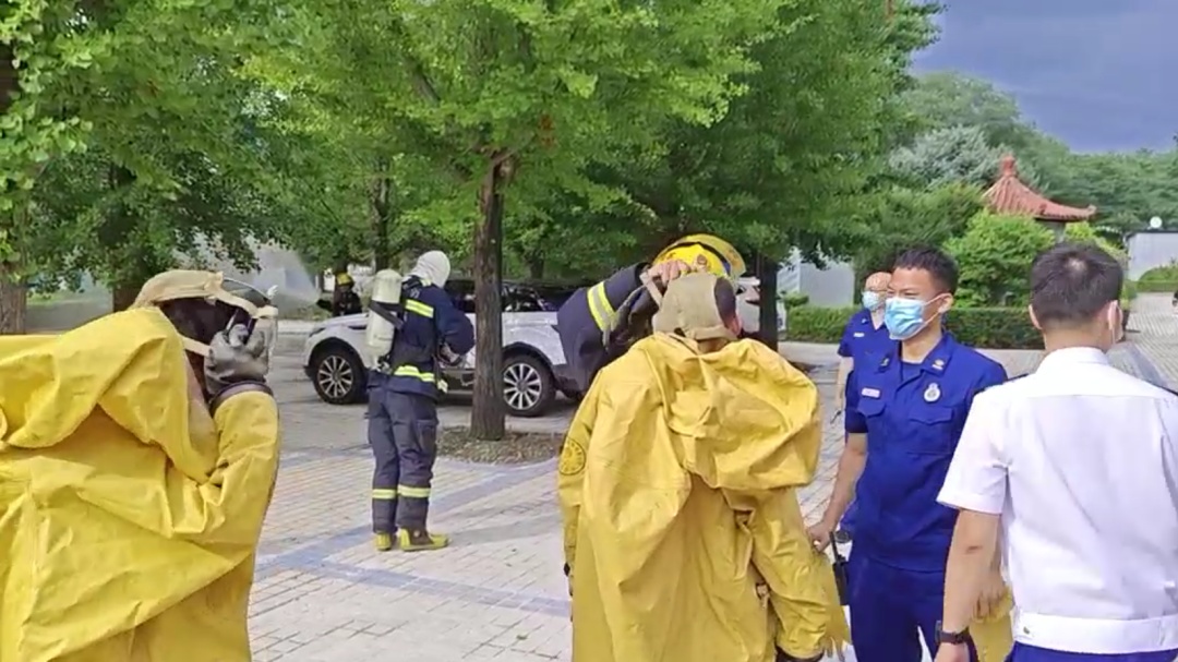 有剧毒！辽宁本溪一自来水厂氯气泄漏，消防员“逆行”关阀堵漏
