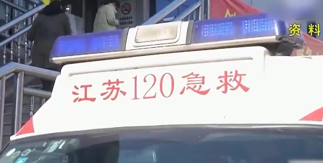 冲上热搜!司机滥用远光灯致人死亡,法院判了→ 冲上热搜!司机滥用远光灯致人死亡,法院判了→