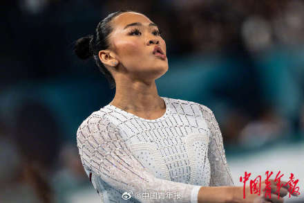 平衡木决赛多名选手掉木 周雅琴夺银