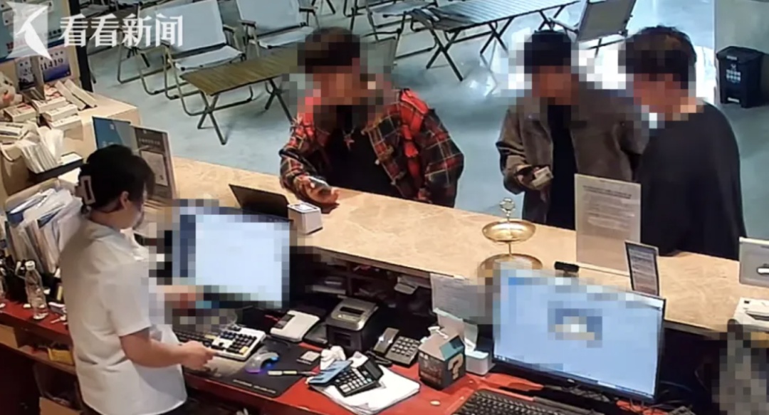 5人组团“仙人跳”还逼迫少女参与！上海警方及时解救