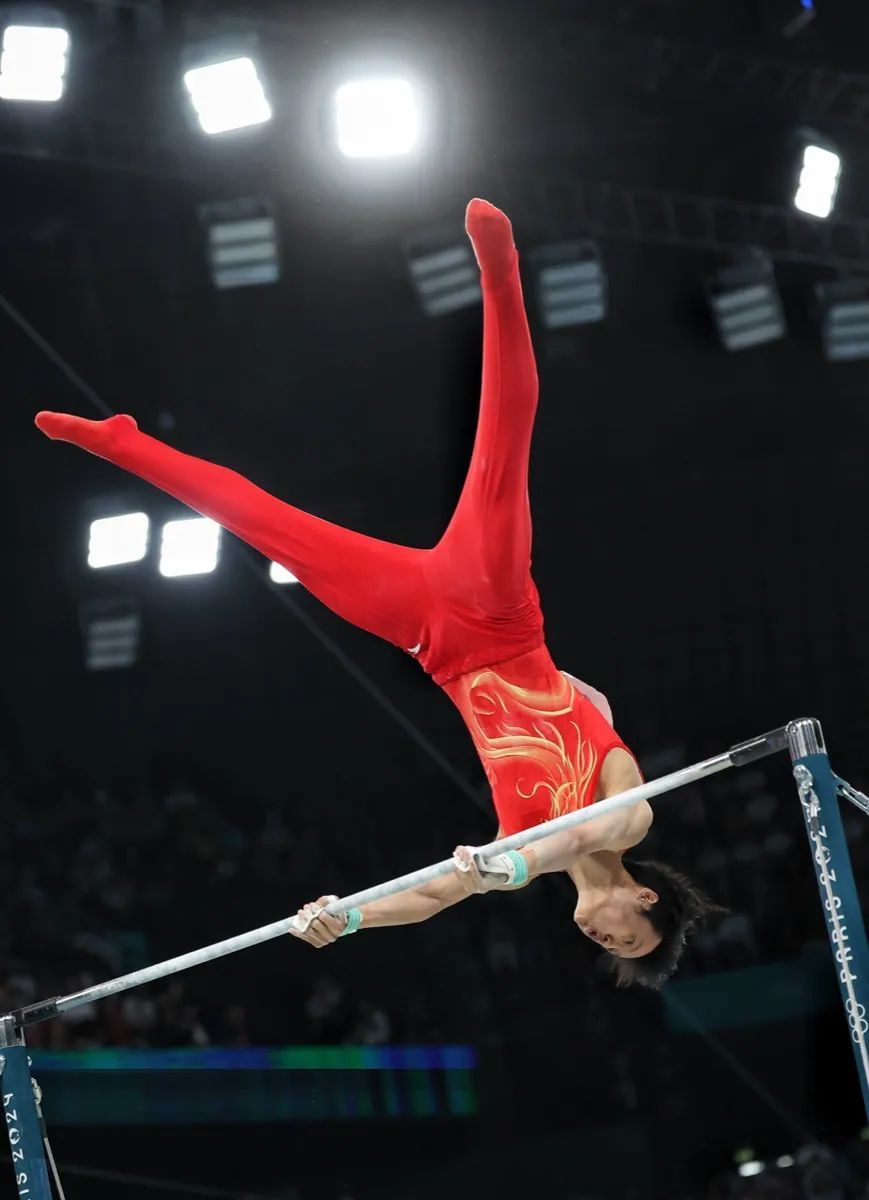 巴黎奥运会高清图集|张博恒体操男子单杠摘铜 巴黎奥运会高清图集|张博恒体操男子单杠摘铜