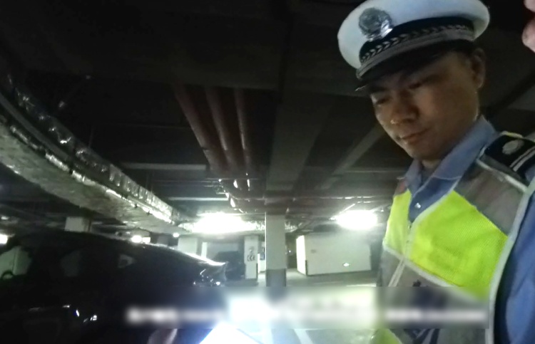 拘留！杭州临安一男子为进小区停车竟套用邻居车牌