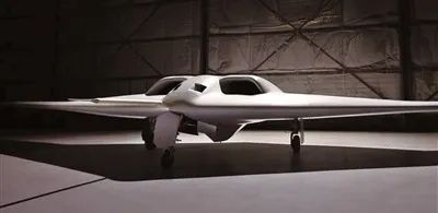 美军首款油电混动无人机亮相