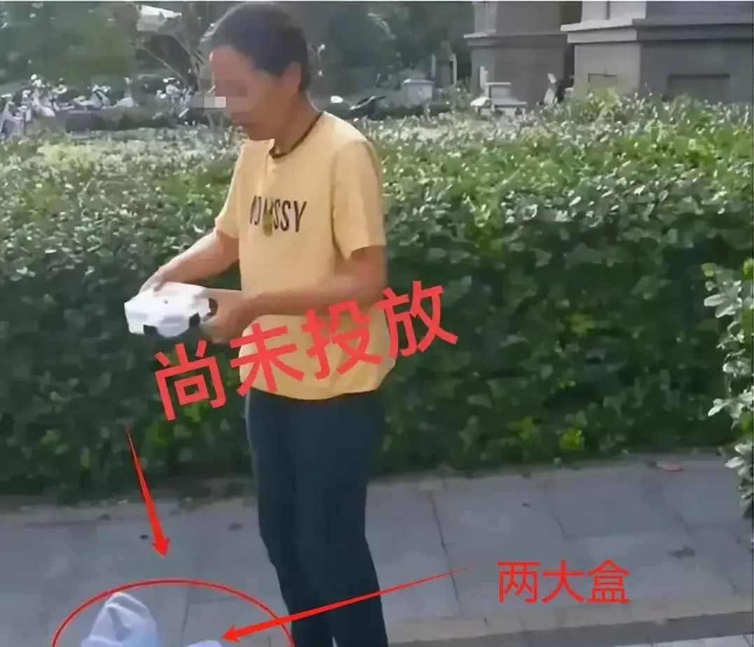 女子在小区内放生多盒蟑螂，或涉嫌犯罪！