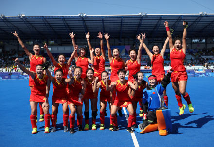 女子曲棍球半决赛中国队登场