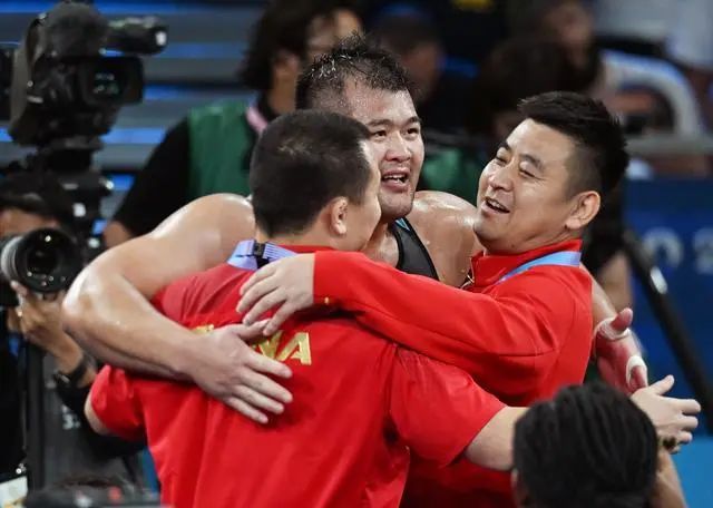 中国队奖牌榜又上新!国乒男团、女团冲四强,举重首金将诞生…奥运今日看点来了! 中国队奖牌榜又上新!国乒男团、女团冲四强,举重首金将诞生…奥运今日看点来了!