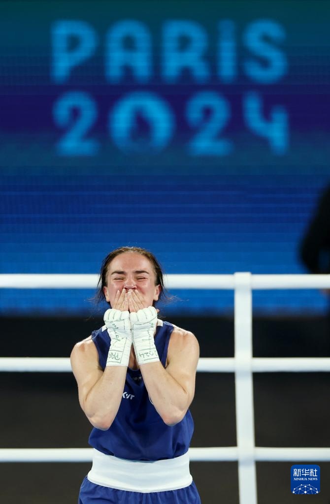 巴黎奥运会丨拳击——女子60公斤级:中国选手杨文璐获得银牌 巴黎奥运会丨拳击——女子60公斤级:中国选手杨文璐获得银牌