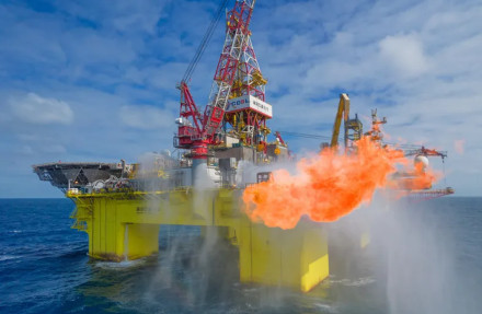 南海探获全球首个超深水超浅层大型气田