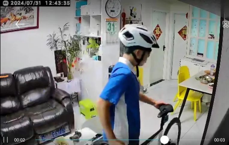 14岁男生示范“教科书式维权”，网友：“向小孩哥学习！”