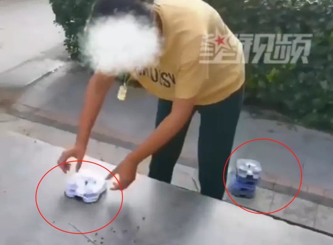 头皮发麻！女子在小区所为引众怒…网友：这是造孽