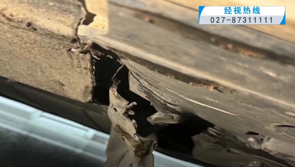 进地库一声巨响，玛莎拉蒂底盘竟被“击穿”