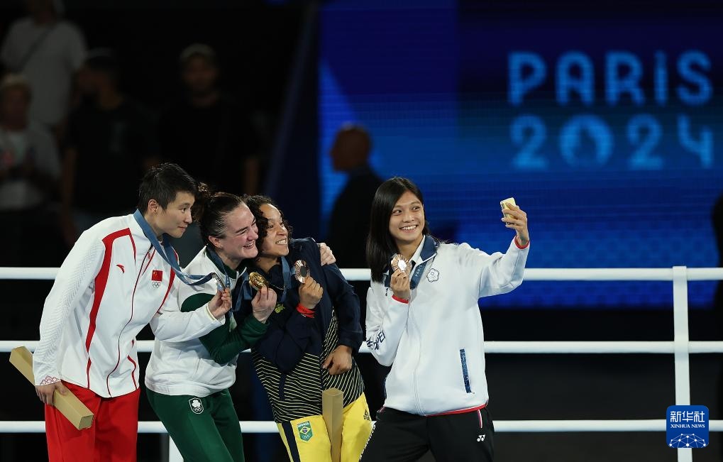 巴黎奥运会丨拳击——女子60公斤级:中国选手杨文璐获得银牌 巴黎奥运会丨拳击——女子60公斤级:中国选手杨文璐获得银牌