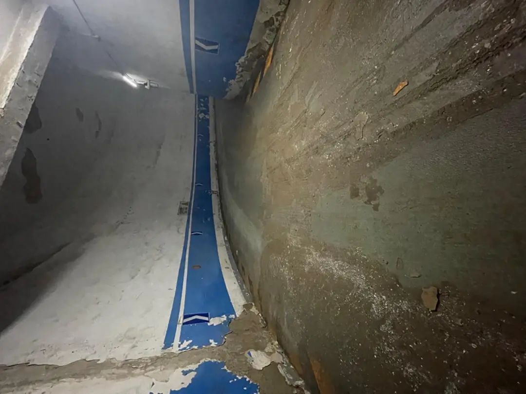 一下大雨车库变“水库”！北京这小区业主还能踏实停车吗？