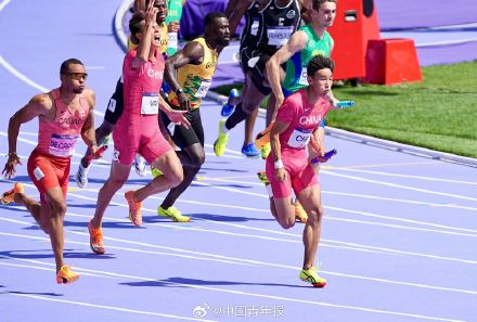 中国男子4x100米接力晋级决赛