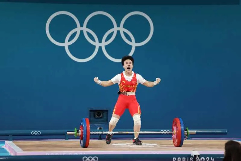 +3!中国花样游泳队参赛史上首夺奥运金牌! +3!中国花样游泳队参赛史上首夺奥运金牌!