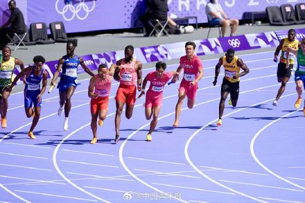 中国男子4x100米接力晋级决赛
