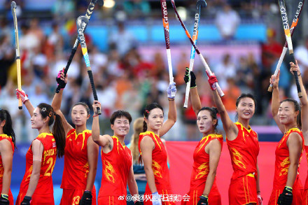 中国女曲晋级决赛，姑娘们太棒了！