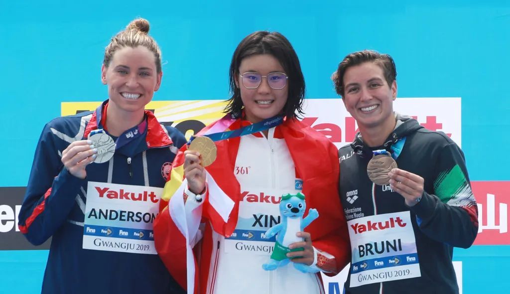 塞纳河上的孤军奋战，辛鑫：能坚持已经是胜利