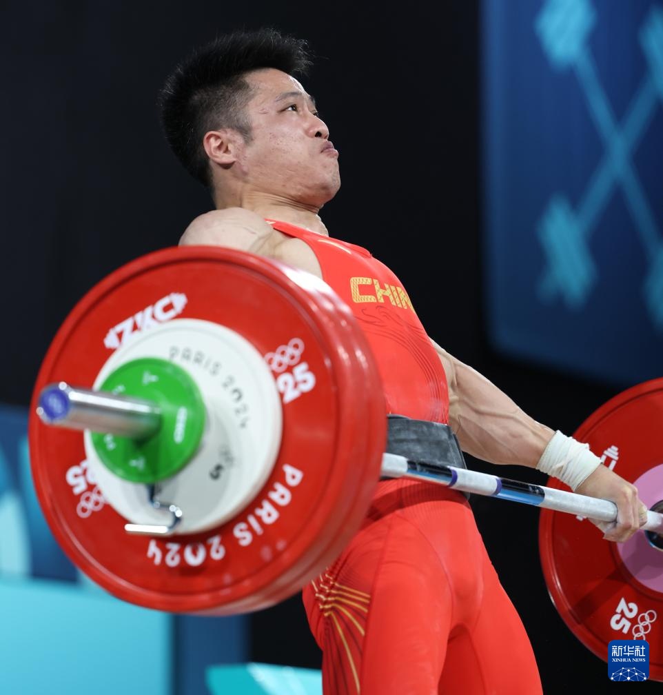 巴黎奥运会丨举重——男子61公斤级:中国选手李发彬夺冠 巴黎奥运会丨举重——男子61公斤级:中国选手李发彬夺冠