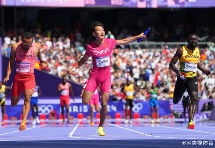 小组第一!中国队进男子4x100米接力决赛 小组第一!中国队进男子4x100米接力决赛