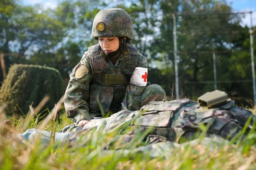 不足3天！想当女兵的姑娘速来