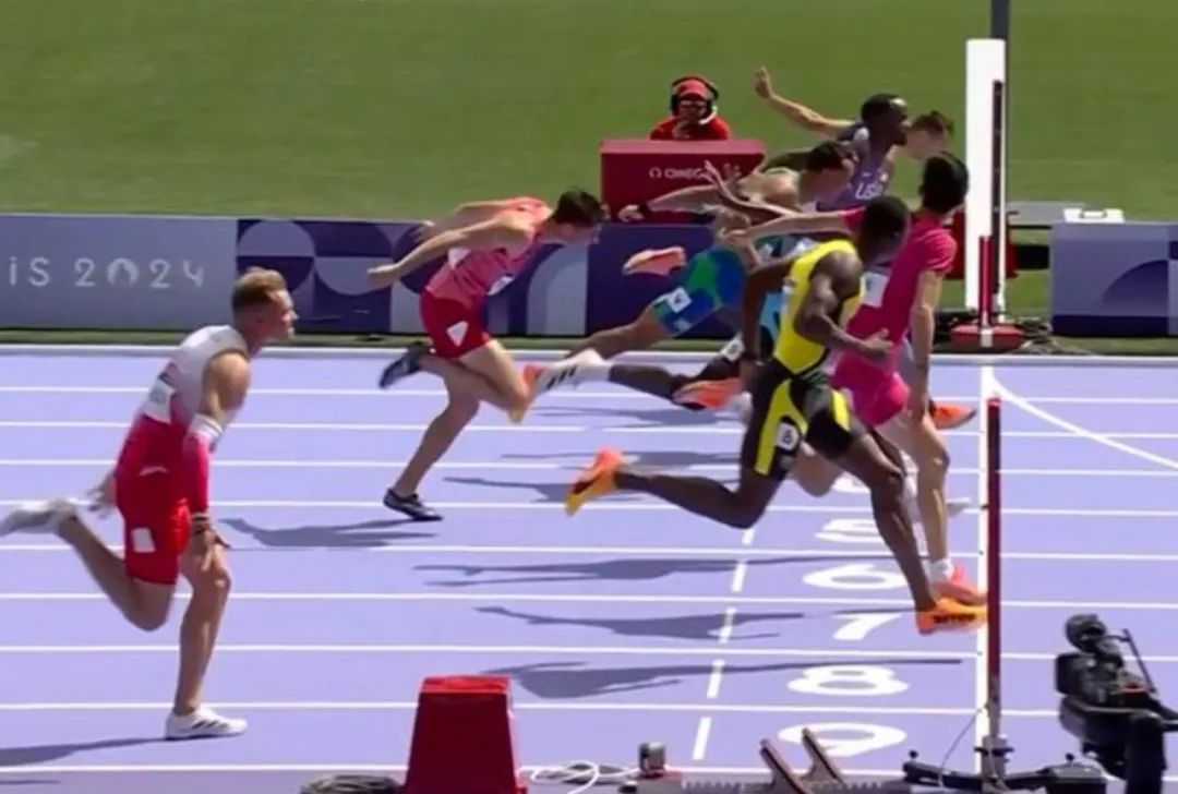 止步半决赛，上海“眼镜哥”的“飞驰人生”依旧精彩