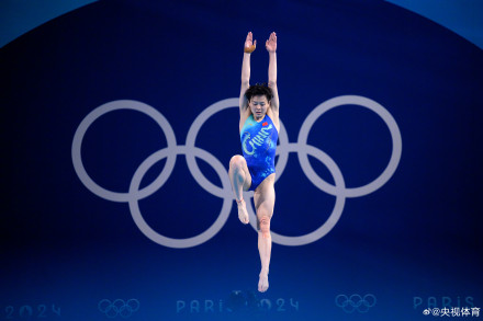 陈艺文昌雅妮晋级决赛! 陈艺文昌雅妮晋级决赛!