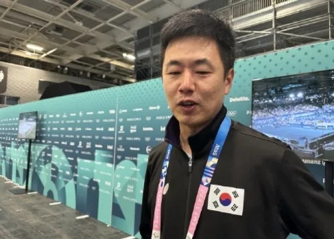 输给中国后,他哭了:20多年一直输... 输给中国后,他哭了:20多年一直输...