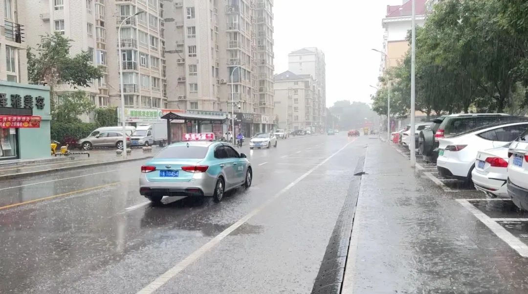 银川，升级为暴雨红色预警信号！防汛应急响应提升至二级！