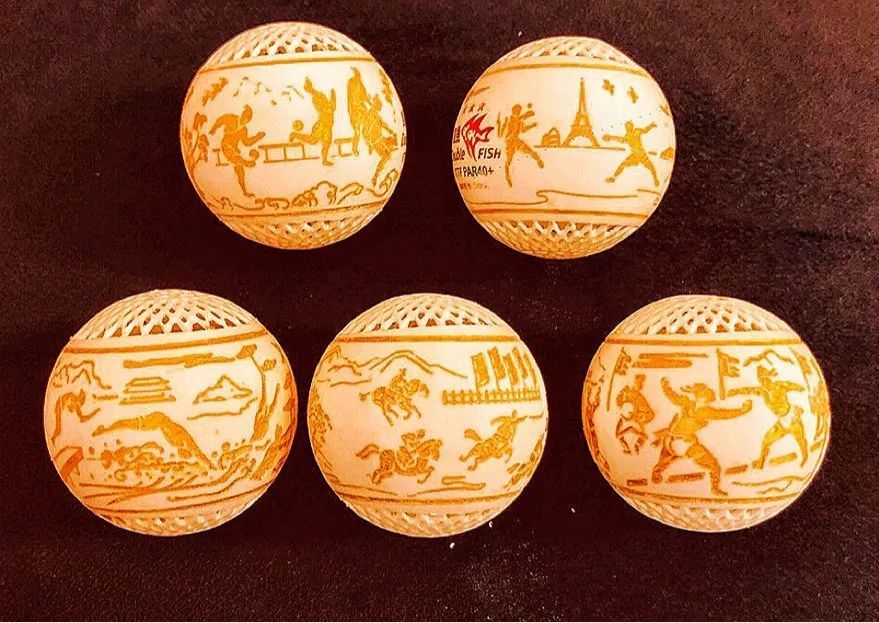 刘诗雯送给国际乒联主席的这个乒乓球，大有来头！