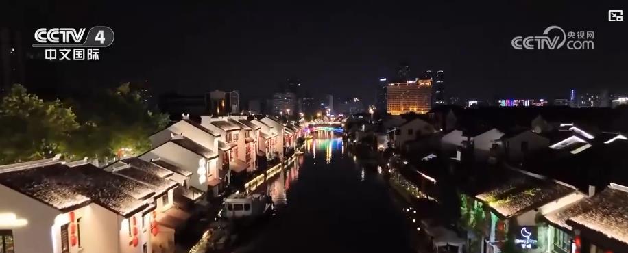 文旅融合带动暑期游持续火热 “点燃”旅游经济新活力 文旅融合带动暑期游持续火热 “点燃”旅游经济新活力