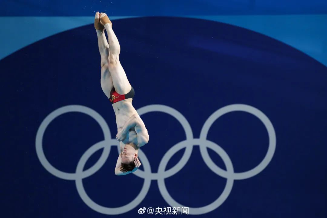 逆转!谢思埸,跳水男子3米板成功卫冕 逆转!谢思埸,跳水男子3米板成功卫冕