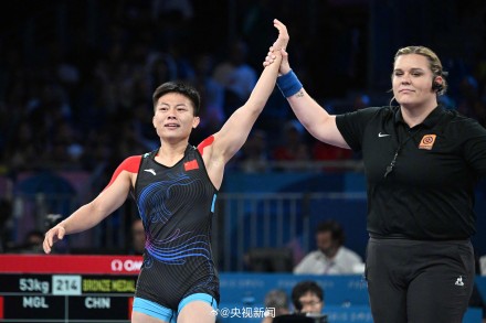 奖牌+1！庞倩玉摔跤季军