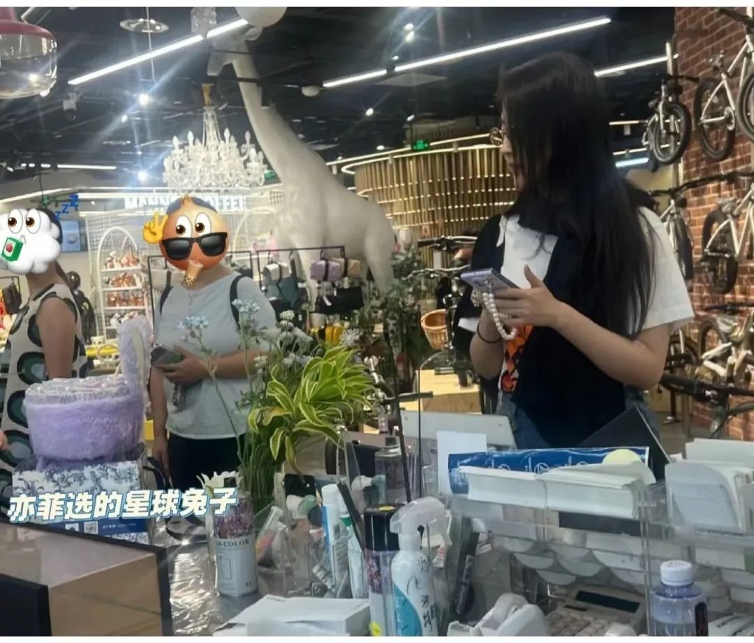 刘亦菲在北京又被偶遇了,北京七夕还有这些好去处—— 刘亦菲在北京又被偶遇了,北京七夕还有这些好去处——