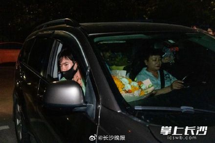 张博恒回家 家乡人民热情爆棚